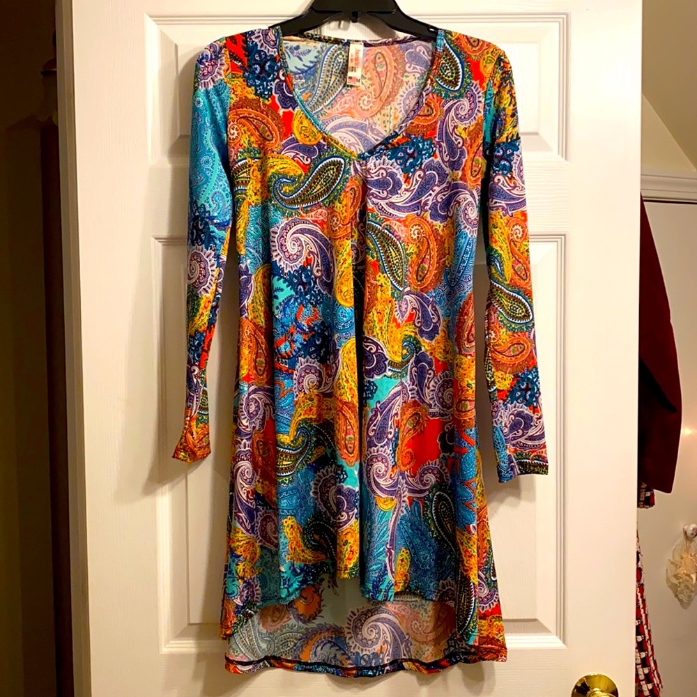 Paisley Retro V-Neck Hi-Lo Long Sleeve Tunic Dress